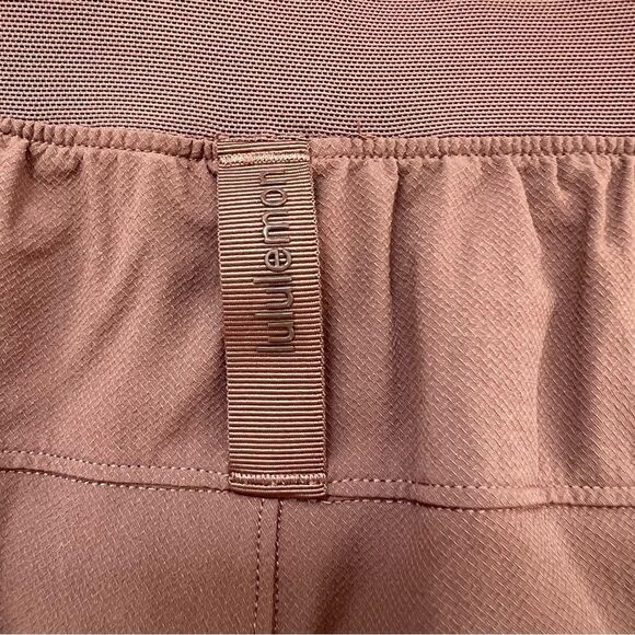 Lululemon License to Train High-Rise Short 4" in Dark Oxide Size 2 Brown Taupe - Picture 12 of 13